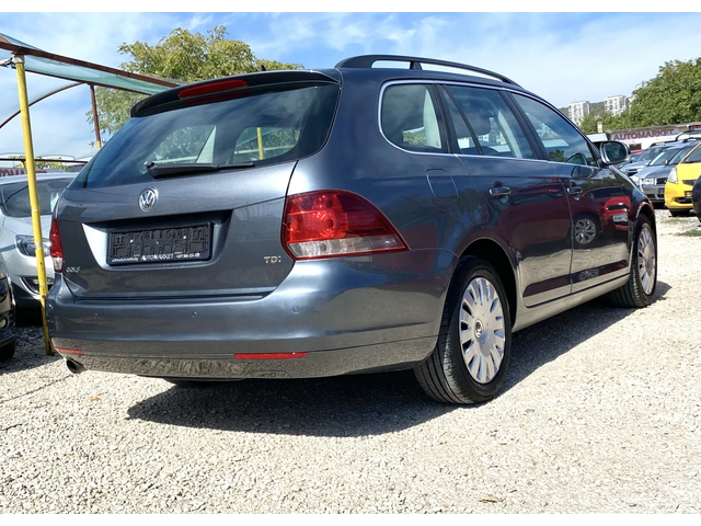 VW Golf 1.6TDI 105HP DSG - автомобили, коли, обяви за нови и употребявани 5