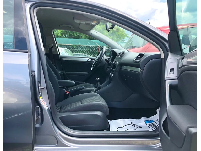 VW Golf 2.0TDI 110HP - автомобили, коли, обяви за нови и употребявани 10