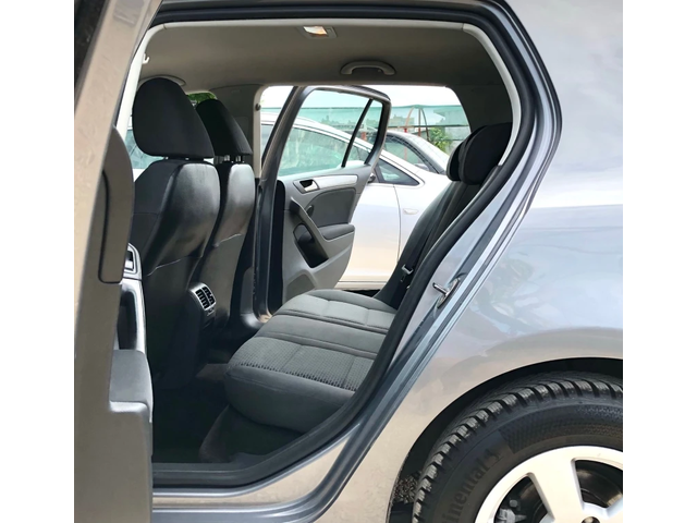 VW Golf 2.0TDI 110HP - автомобили, коли, обяви за нови и употребявани 11