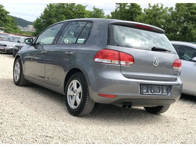 VW Golf 2.0TDI 110HP - автомобили, коли, обяви за нови и употребявани 7