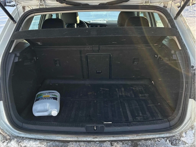 VW Golf * 5 door Manual * CARFAX * ЦЕНА ДО БГ - автомобили, коли, обяви за нови и употребявани 14