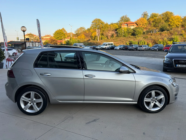 VW Golf DISTRONIC/Line Assist/Panorama/NAVI - автомобили, коли, обяви за нови и употребявани 5