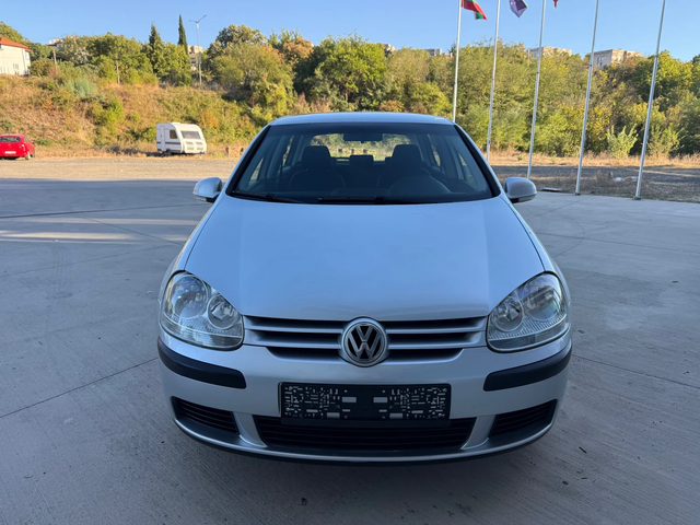 VW Golf 1.9 TDI - автомобили, коли, обяви за нови и употребявани 0