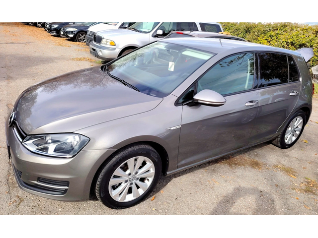 VW Golf 1.4Ti/Blue Motion - автомобили, коли, обяви за нови и употребявани 0