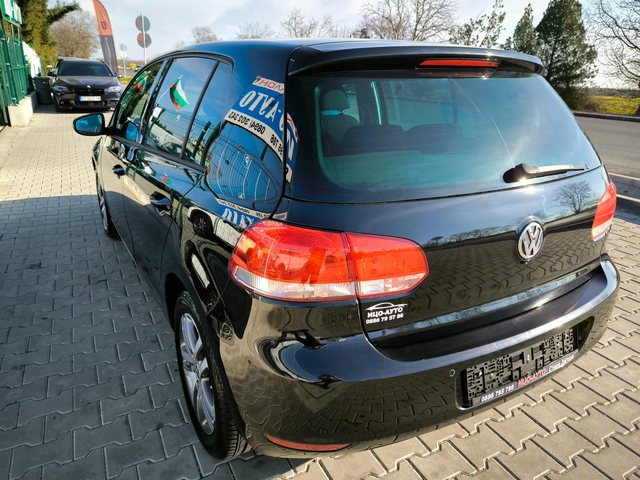 VW Golf Т.D.i-105k.c.НАВИ, КЛИМАТРОНИК, ЕВРО 5В - автомобили, коли, обяви за нови и употребявани 3