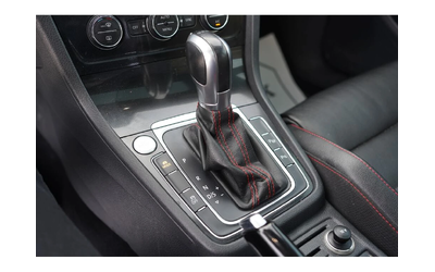 VW Golf GTI PERFORMANCE| Premium leather sport seats| Prem - автомобили, коли, обяви за нови и употребявани 8