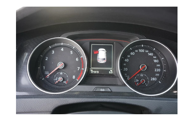 VW Golf GTI PERFORMANCE| Premium leather sport seats| Prem - автомобили, коли, обяви за нови и употребявани 9