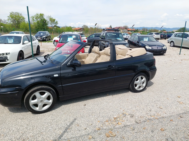 VW Golf Trendline/Karmann - автомобили, коли, обяви за нови и употребявани 0