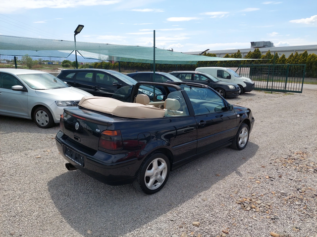 VW Golf Trendline/Karmann - автомобили, коли, обяви за нови и употребявани 5