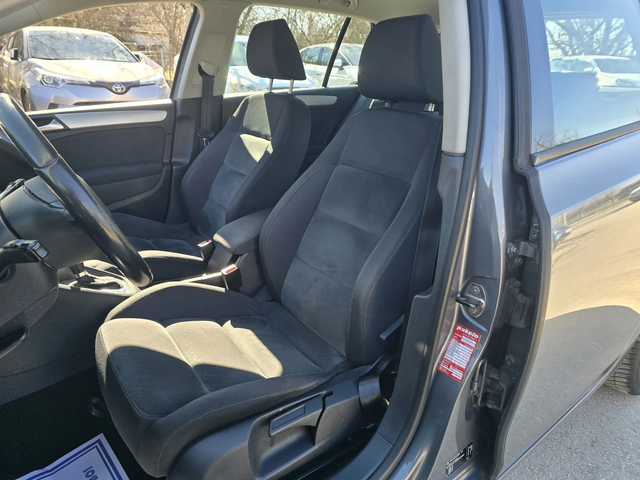 VW Golf 1.4TSI 160к.с DSG - автомобили, коли, обяви за нови и употребявани 8