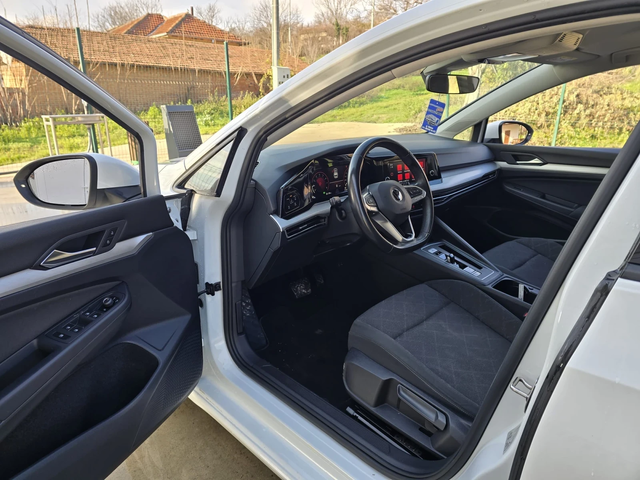 VW Golf 1.5 eTSI - 131к.с. - Топ състояние - автомобили, коли, обяви за нови и употребявани 8