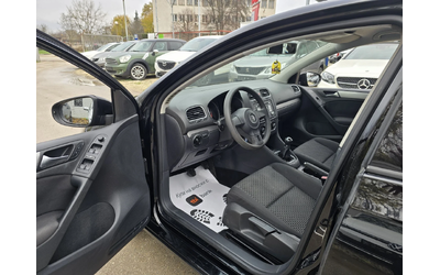 VW Golf 1.6TDI Comfortline 105к.с - автомобили, коли, обяви за нови и употребявани 9