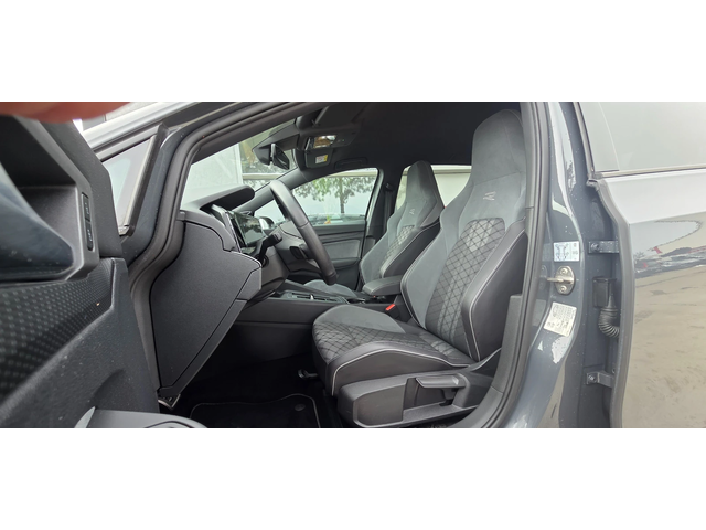 VW Golf R-Line в цвят Nardo Grey - автомобили, коли, обяви за нови и употребявани 6