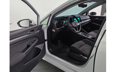 VW Golf 8Th Generation 2.0 Tdi Prestige - автомобили, коли, обяви за нови и употребявани 9