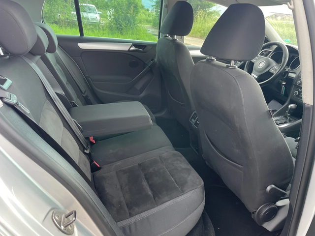 VW Golf TDI-DSG-HI-LINE-NAVI-ITALIA - автомобили, коли, обяви за нови и употребявани 6