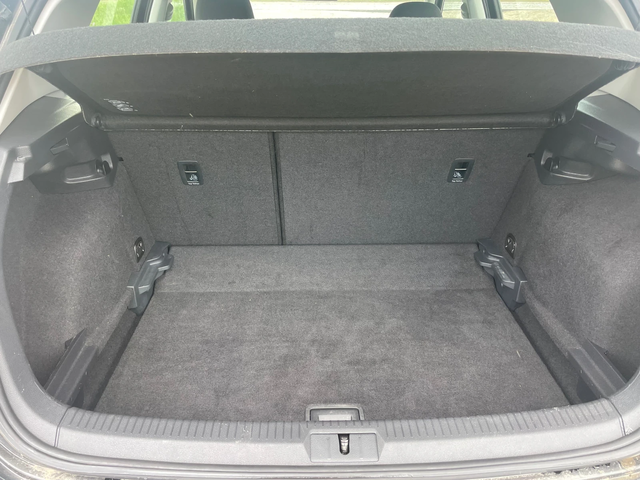 VW Golf 1.2TSI-HI-LINE-ITALIA - автомобили, коли, обяви за нови и употребявани 11