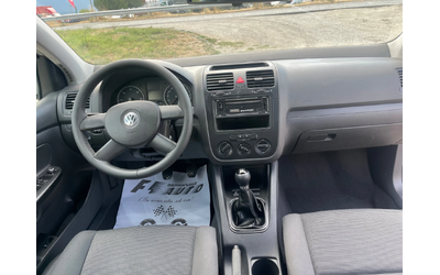 VW Golf 1.9TDI-105-ITALIA - автомобили, коли, обяви за нови и употребявани 7
