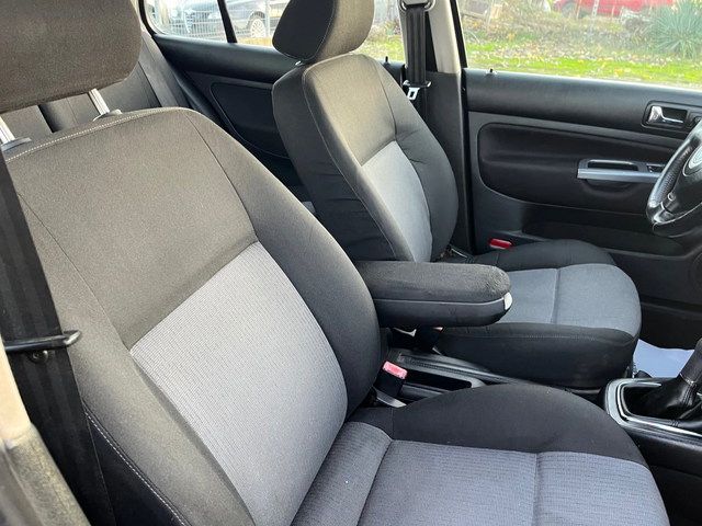 VW Golf 1.9TDI-101-PACIFIC-ITALIA - автомобили, коли, обяви за нови и употребявани 5