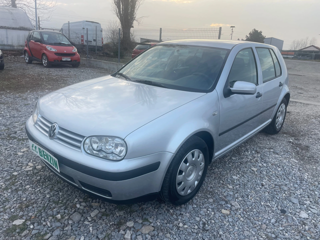 VW Golf 1.4i-16V-ITALIA - автомобили, коли, обяви за нови и употребявани 0