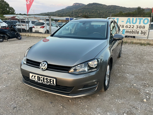 VW Golf 1.6TDI-NAVI-PANO-DSG - автомобили, коли, обяви за нови и употребявани 0