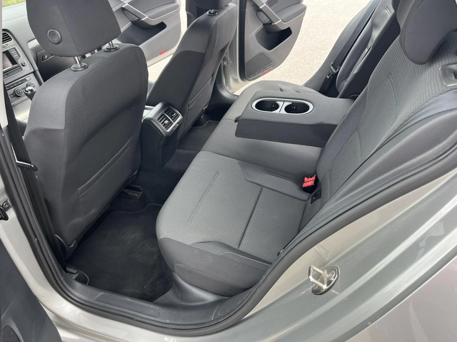 VW Golf 1.6TDI 105кс EURO 5В АВТОПИЛОТ ВНОС ИТАЛИЯ - автомобили, коли, обяви за нови и употребявани 8