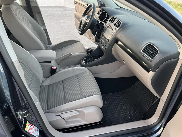 VW Golf 2.0TDI 110кс EURO 5A КЛИМАТРОНИК АВТОПИЛОТ - автомобили, коли, обяви за нови и употребявани 10