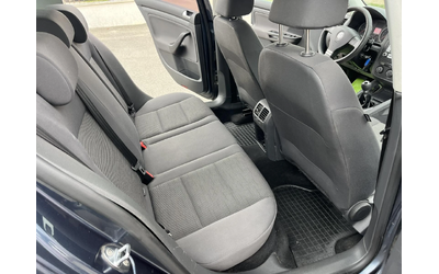 VW Golf 1.9 TDI 90кс EURO 4 КЛИМАТРОНИК - автомобили, коли, обяви за нови и употребявани 9