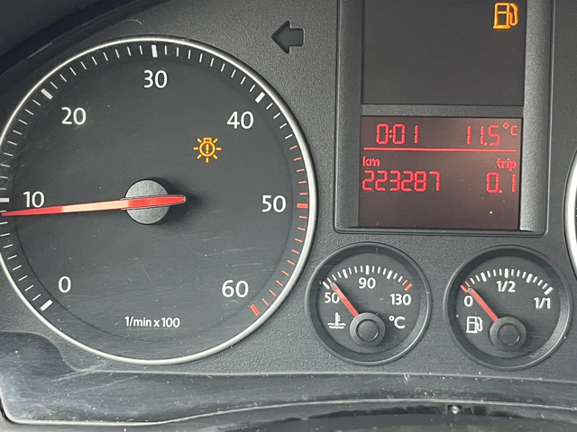 VW Golf 1.9TDI 105кс. КЛИМАТРОНИК АВТОПИЛОТ ВНОС ИТАЛИЯ - автомобили, коли, обяви за нови и употребявани 12