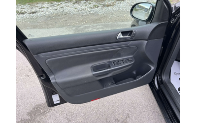 VW Golf 1.9TDI 105кс. КЛИМАТРОНИК АВТОПИЛОТ ВНОС ИТАЛИЯ - автомобили, коли, обяви за нови и употребявани 6