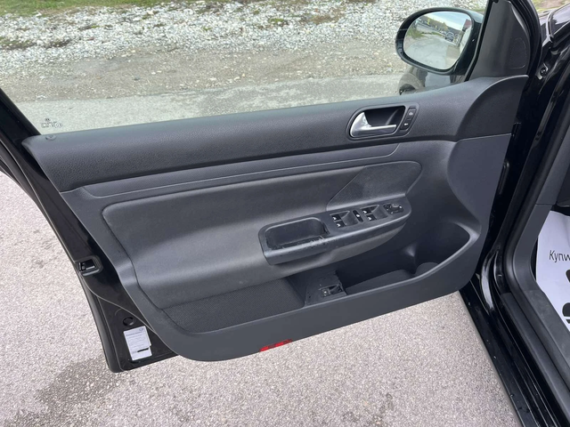 VW Golf 1.9TDI 105кс. КЛИМАТРОНИК АВТОПИЛОТ ВНОС ИТАЛИЯ - автомобили, коли, обяви за нови и употребявани 6