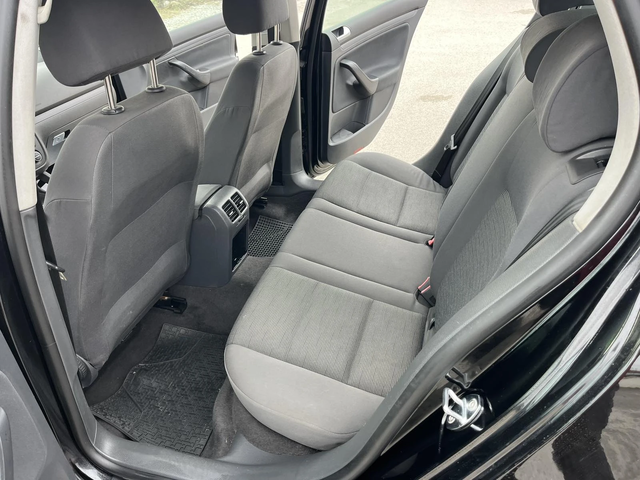 VW Golf 1.9TDI 105кс. КЛИМАТРОНИК АВТОПИЛОТ ВНОС ИТАЛИЯ - автомобили, коли, обяви за нови и употребявани 8