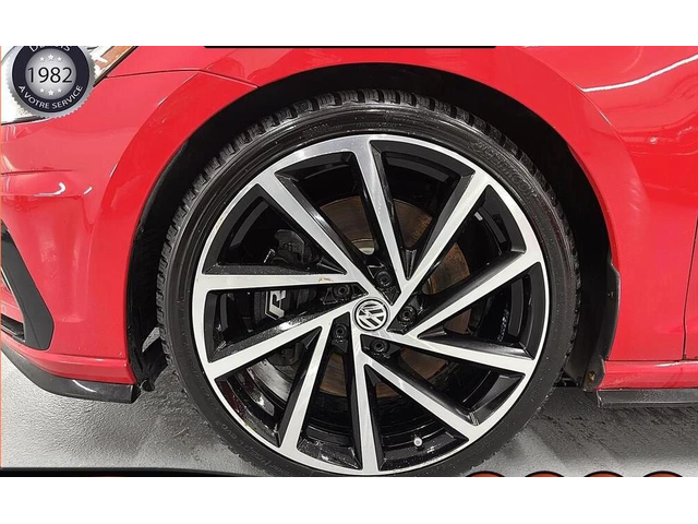 VW Golf R* 4MOTION* PREMIUM AUDIO* ПОДГРЕВ* - автомобили, коли, обяви за нови и употребявани 8