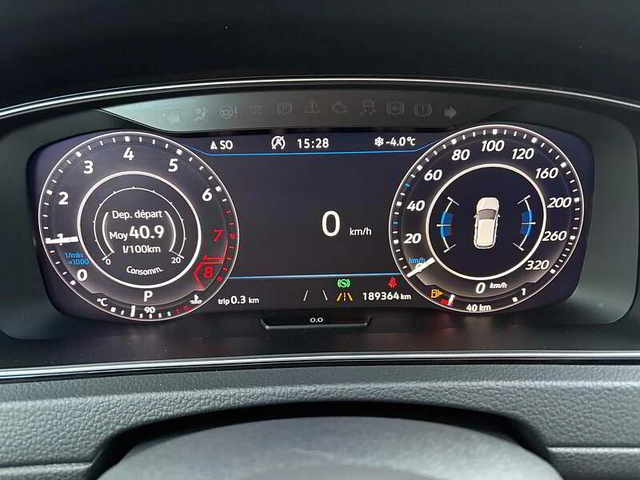 VW Golf R | AWD | CUIR | MAGS 19'' - автомобили, коли, обяви за нови и употребявани 13