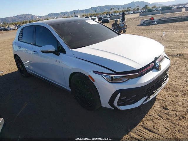 VW Golf Golf GTI 2.0T AUTOBAHN - автомобили, коли, обяви за нови и употребявани 0