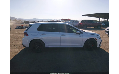 VW Golf Golf GTI 2.0T AUTOBAHN - автомобили, коли, обяви за нови и употребявани 12