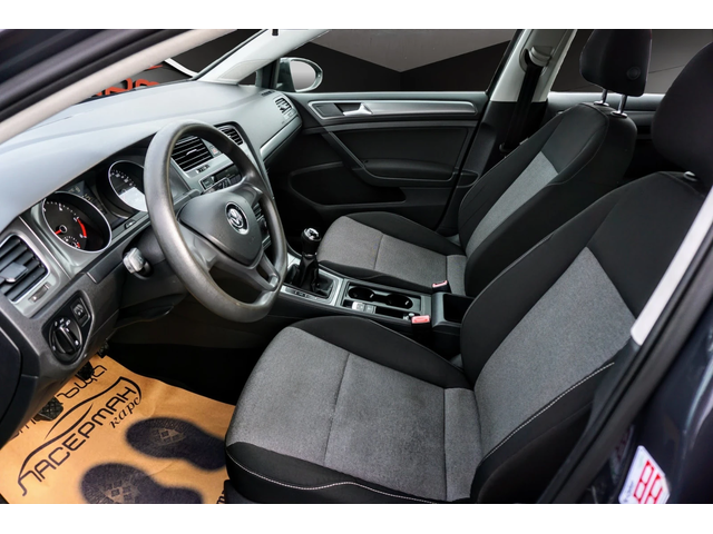 VW Golf 1.6TDI TRENDLINE - автомобили, коли, обяви за нови и употребявани 5