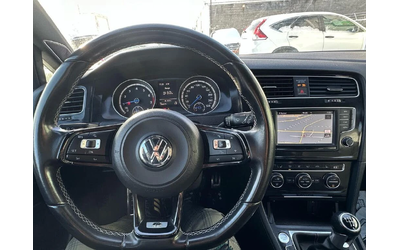 VW Golf АвтоКредит* (ЦЕНА ДО БГ)Golf R 4-Door AWD - автомобили, коли, обяви за нови и употребявани 8