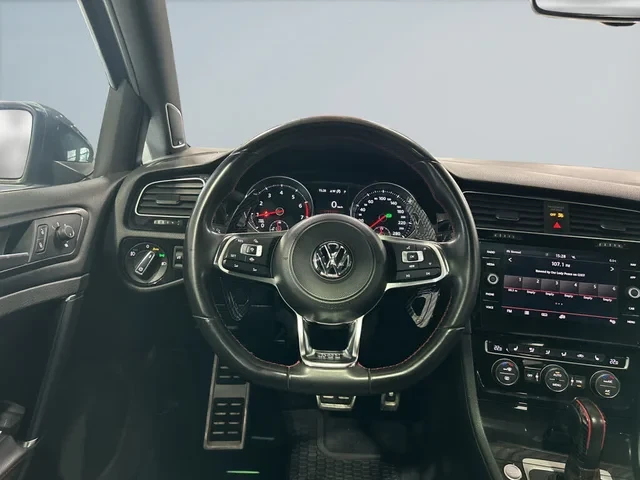 VW Golf GTI 2.0T* AвтоКредит* (ЦЕНА ДО БГ) - автомобили, коли, обяви за нови и употребявани 9