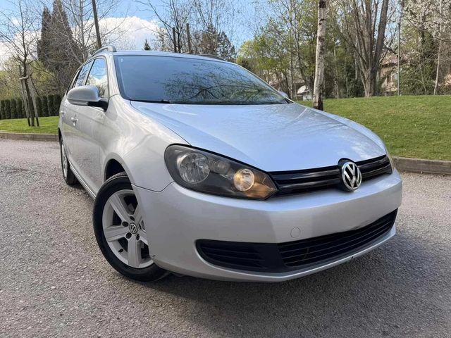 VW Golf 1.6TDI - автомобили, коли, обяви за нови и употребявани 0