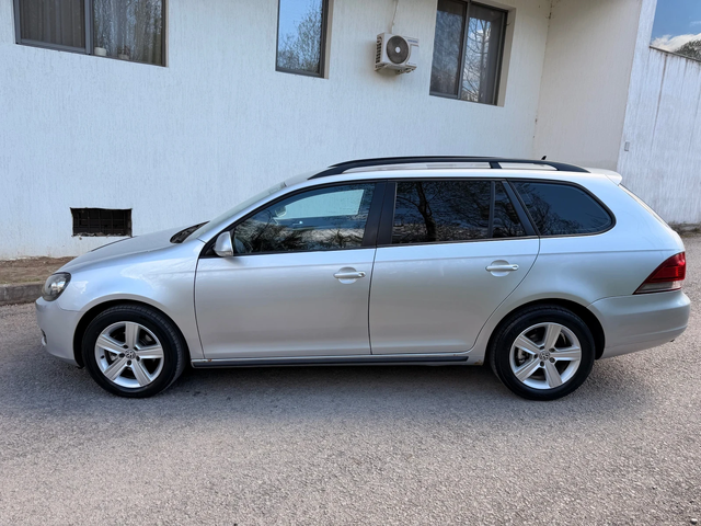VW Golf 1.6TDI - автомобили, коли, обяви за нови и употребявани 3