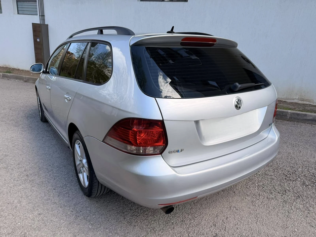 VW Golf 1.6TDI - автомобили, коли, обяви за нови и употребявани 4