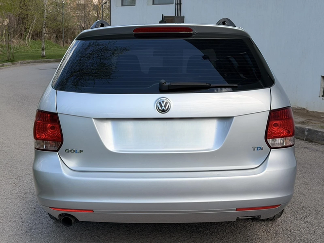 VW Golf 1.6TDI - автомобили, коли, обяви за нови и употребявани 5