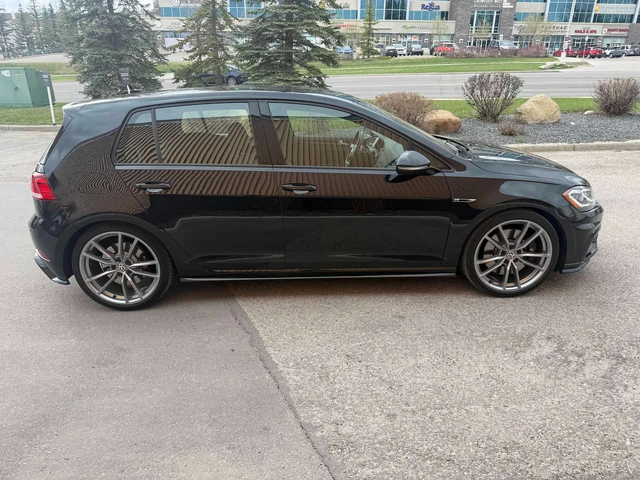 VW Golf R  Manual | CARFAX | LED | | PODGREV | - автомобили, коли, обяви за нови и употребявани 3