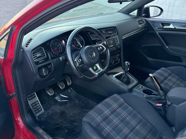 VW Golf GTI* 3dr HB Man * ПОДГРЕВ* KEYLESS* - автомобили, коли, обяви за нови и употребявани 4