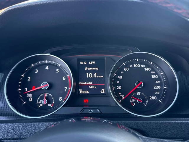 VW Golf GTI* 3dr HB Man * ПОДГРЕВ* KEYLESS* - автомобили, коли, обяви за нови и употребявани 7