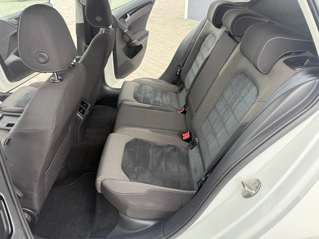 VW Golf 1.6 TDI Highline  Собствен лизинг !!! - автомобили, коли, обяви за нови и употребявани 12