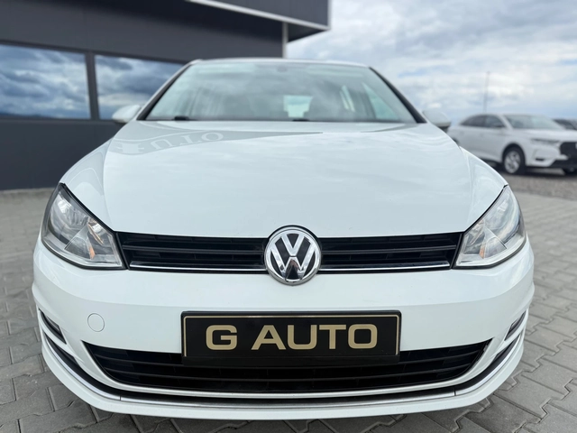 VW Golf 1.6 TDI Highline  Собствен лизинг !!! - автомобили, коли, обяви за нови и употребявани 1