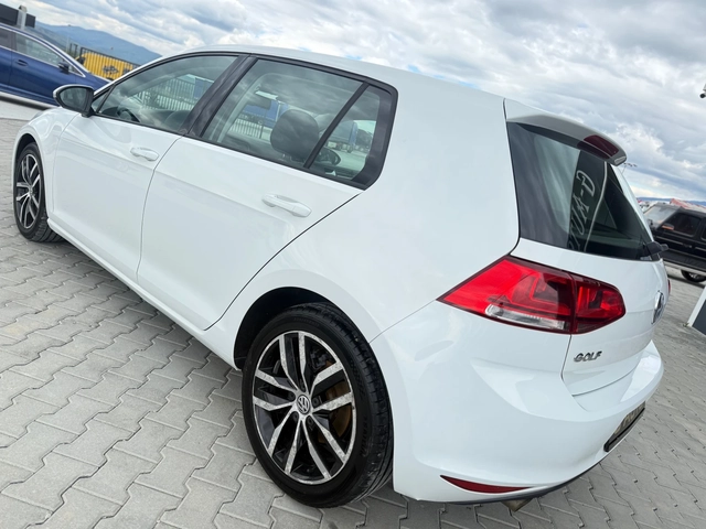 VW Golf 1.6 TDI Highline  Собствен лизинг !!! - автомобили, коли, обяви за нови и употребявани 6
