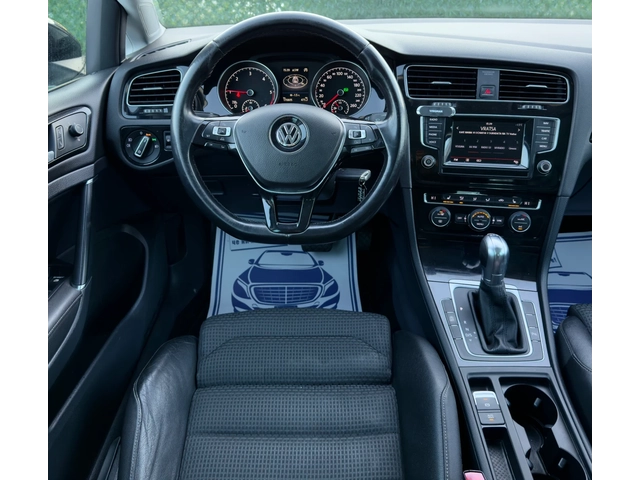 VW Golf 1.6TDi AVTOMAT* XENON* NAVI* FULL LED - автомобили, коли, обяви за нови и употребявани 10