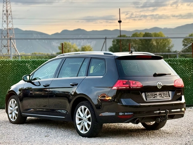 VW Golf 1.6TDi AVTOMAT* XENON* NAVI* FULL LED - автомобили, коли, обяви за нови и употребявани 4
